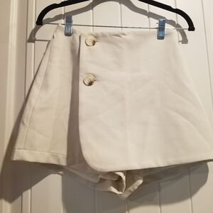 Off White/Cream Skort